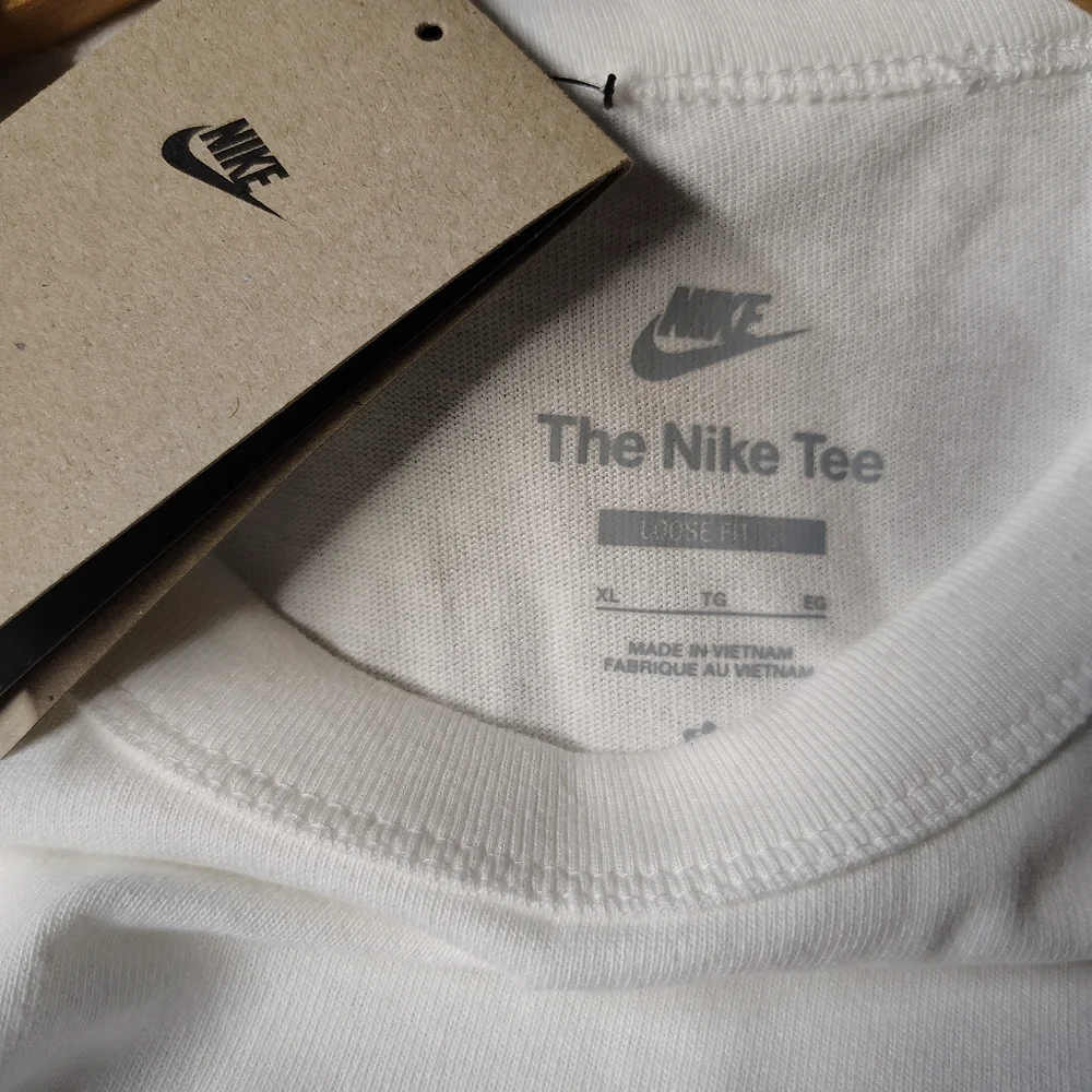 Nike Sportswear Max90 Long-Sleeve T-Shirt with Swooshtopia Graphic Size L | NWT - Picture 7 of 9